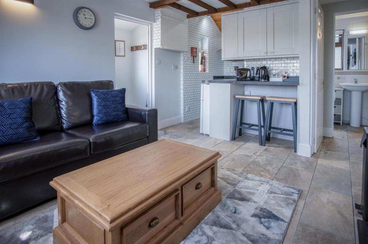 Honeysuckle Cottage - 1 Bedroom Cottage - Amroth Luaran gambar